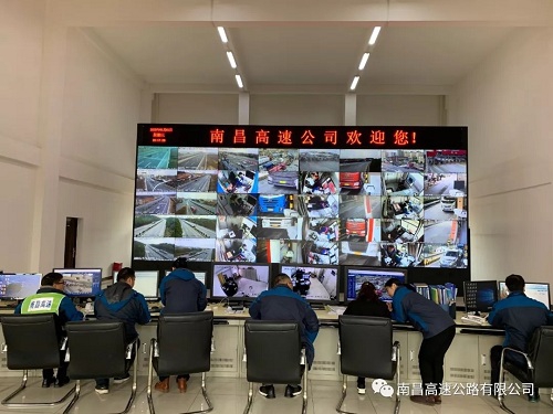 只争朝夕，不负韶华！我们这样做