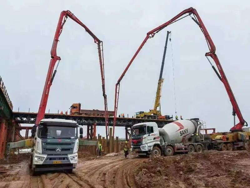 西二环高快项目东阳特大桥水中承台全数实现